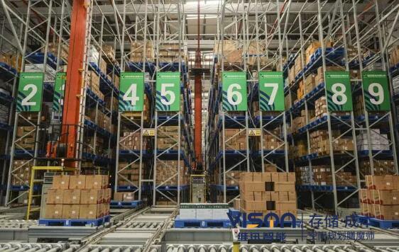 AMR 與 AGV：哪種倉庫機(jī)器人適合您？